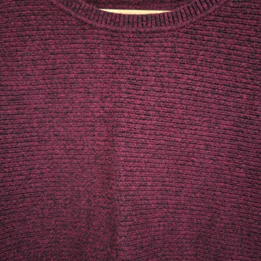 Apt 9 Burgundy and Black Sweater - Picture 3 of 3